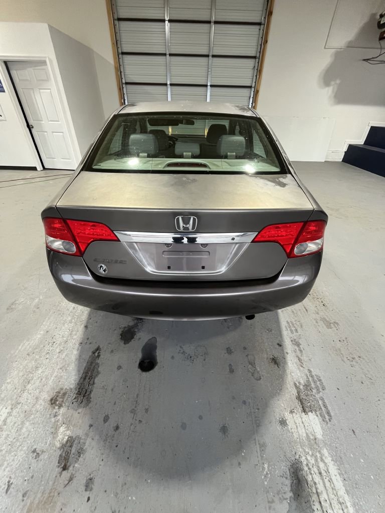 Used 2010 Honda Civic LX image 4