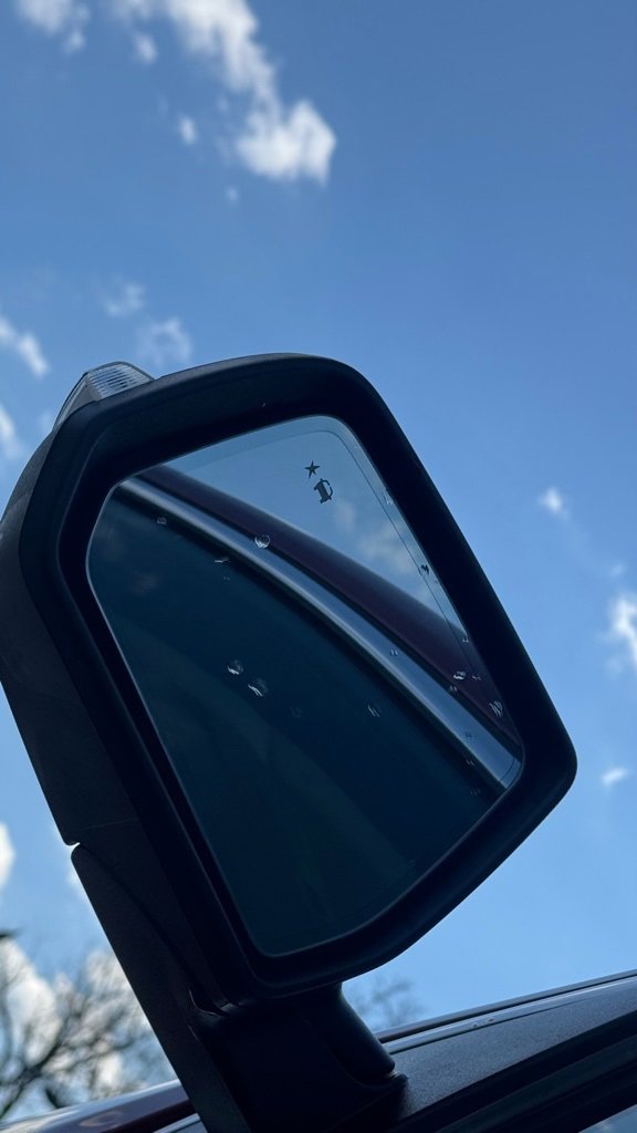 Used 2021 GMC Acadia Denali image 20