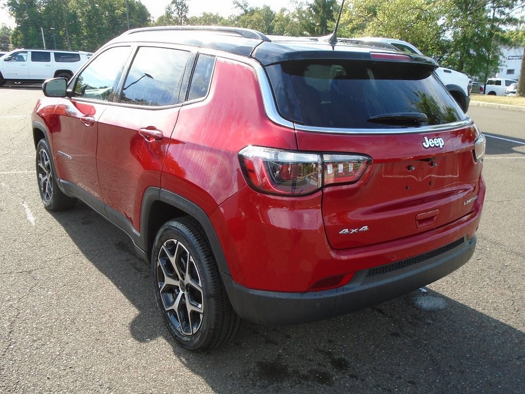 New 2025 Jeep Compass Limited w/ Sun & Sound Group image 3