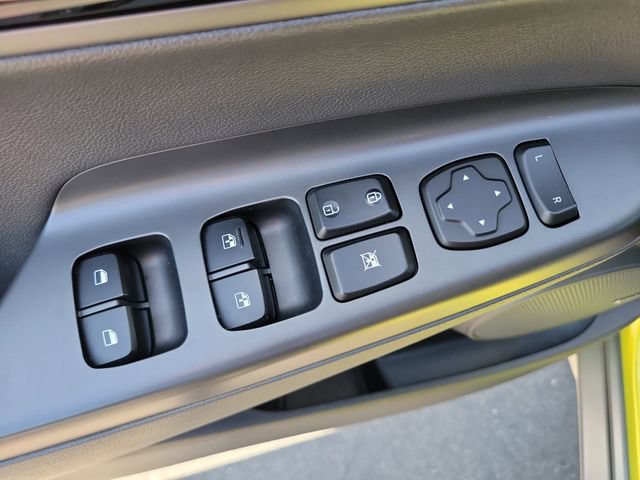 Used 2020 Hyundai Kona Ultimate FWD image 20