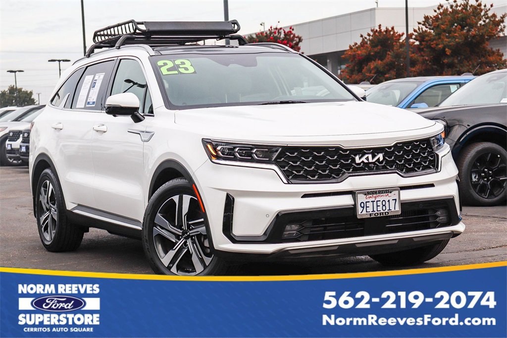 Used 2023 Kia Sorento SX Prestige w/ Panoramic Sunroof Package