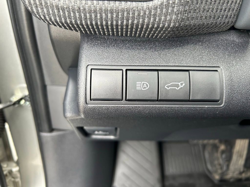 Used 2024 Toyota bZ4X XLE w/ Weather Package AWD/4WD image 26