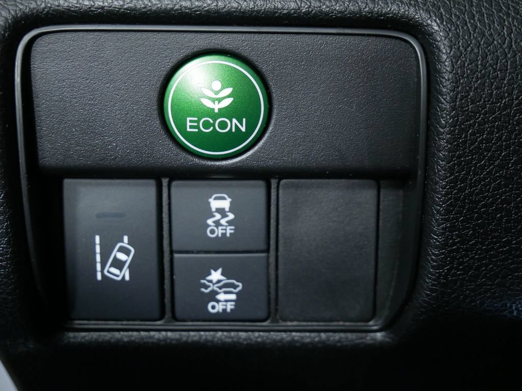 Used 2016 Honda Accord EX image 24
