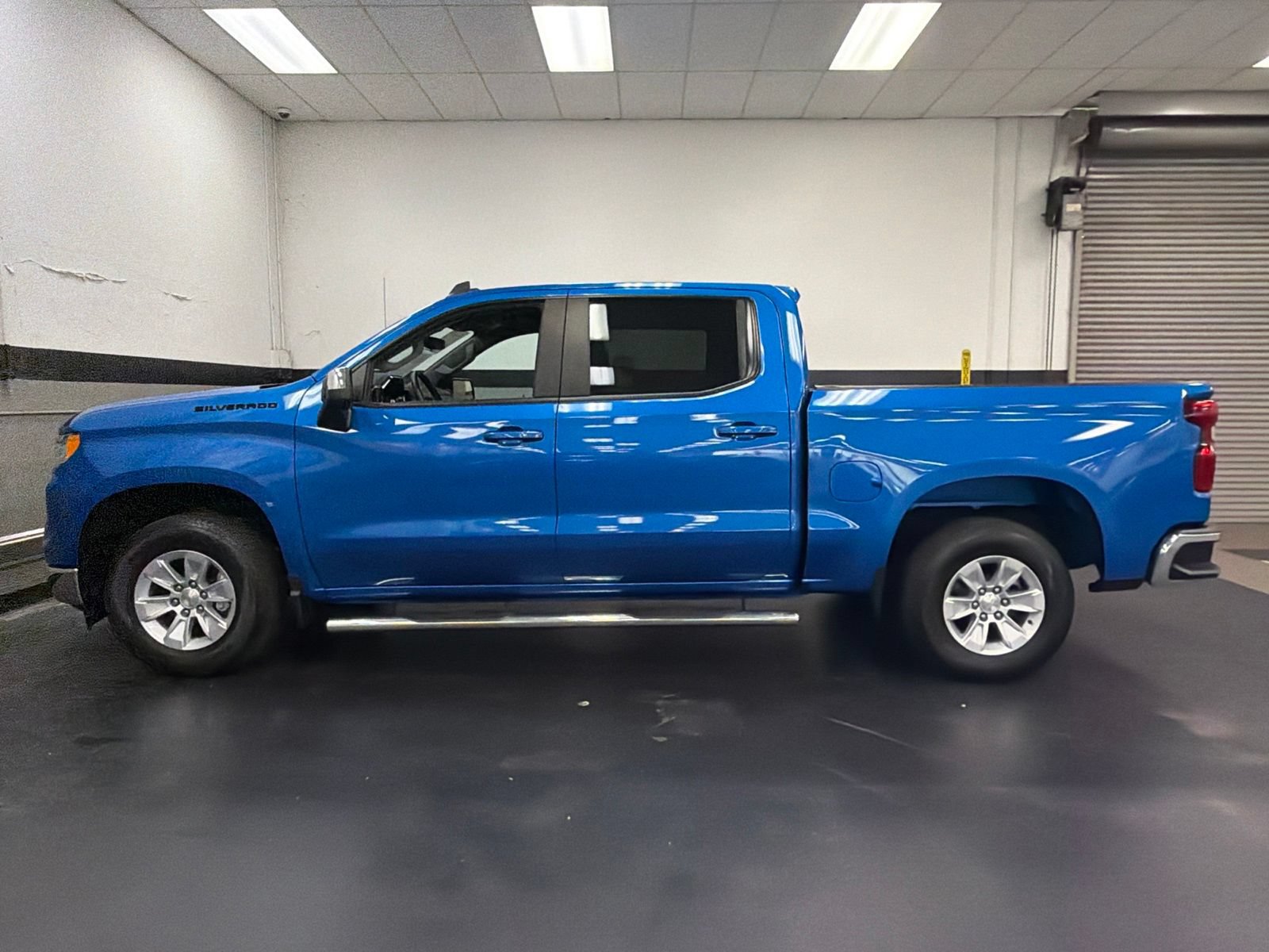 Used 2024 Chevrolet Silverado 1500 LT w/ LPO, Dark Essentials Package RWD image 10