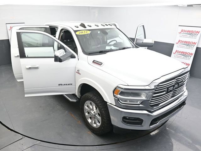 Used 2022 RAM 3500 Laramie image 32