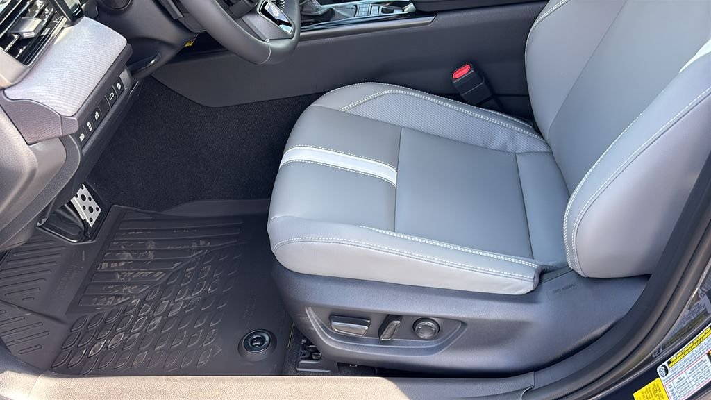 New 2026 Toyota Camry SE FWD image 23