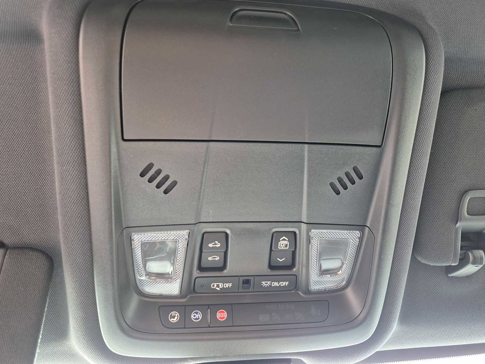 Used 2024 Chevrolet Equinox RS w/ RS Leather Package image 28