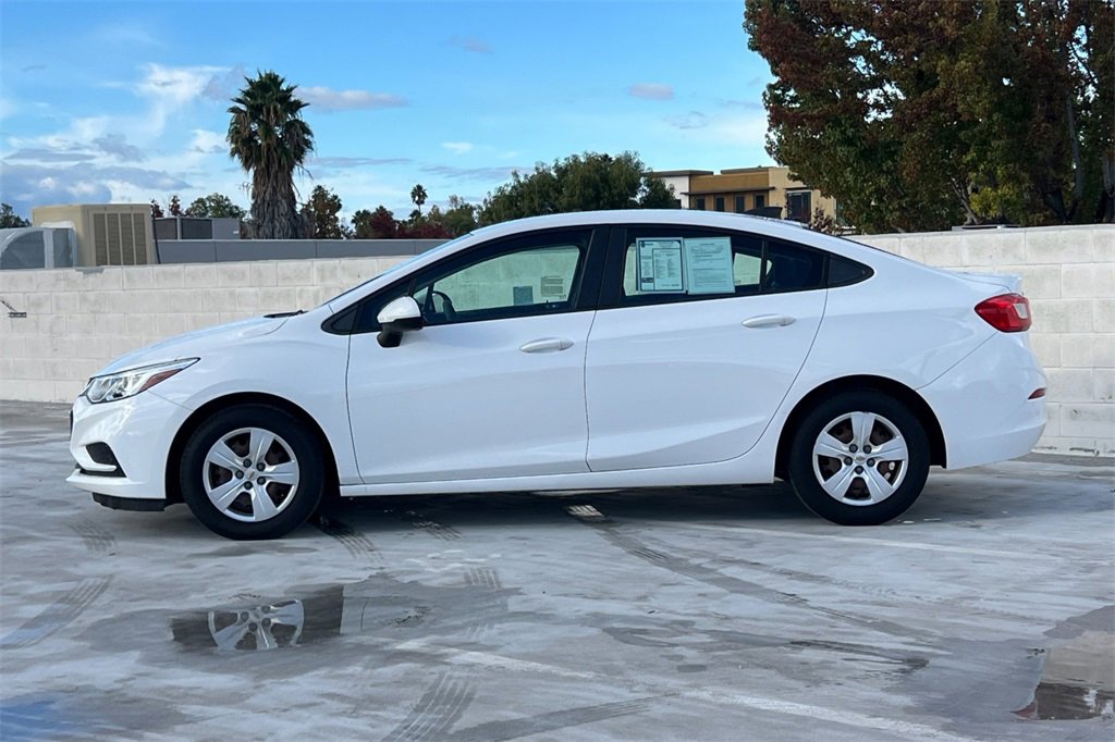 Used 2017 Chevrolet Cruze LS image 6