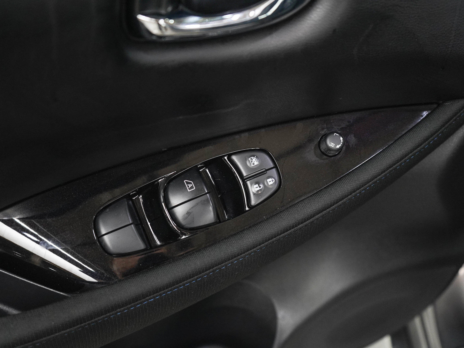 Used 2024 Nissan Leaf SV Plus FWD image 19