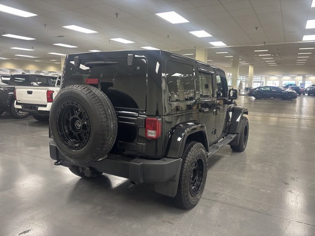 Used 2014 Jeep Wrangler Unlimited Sahara w/ Connectivity Group image 7