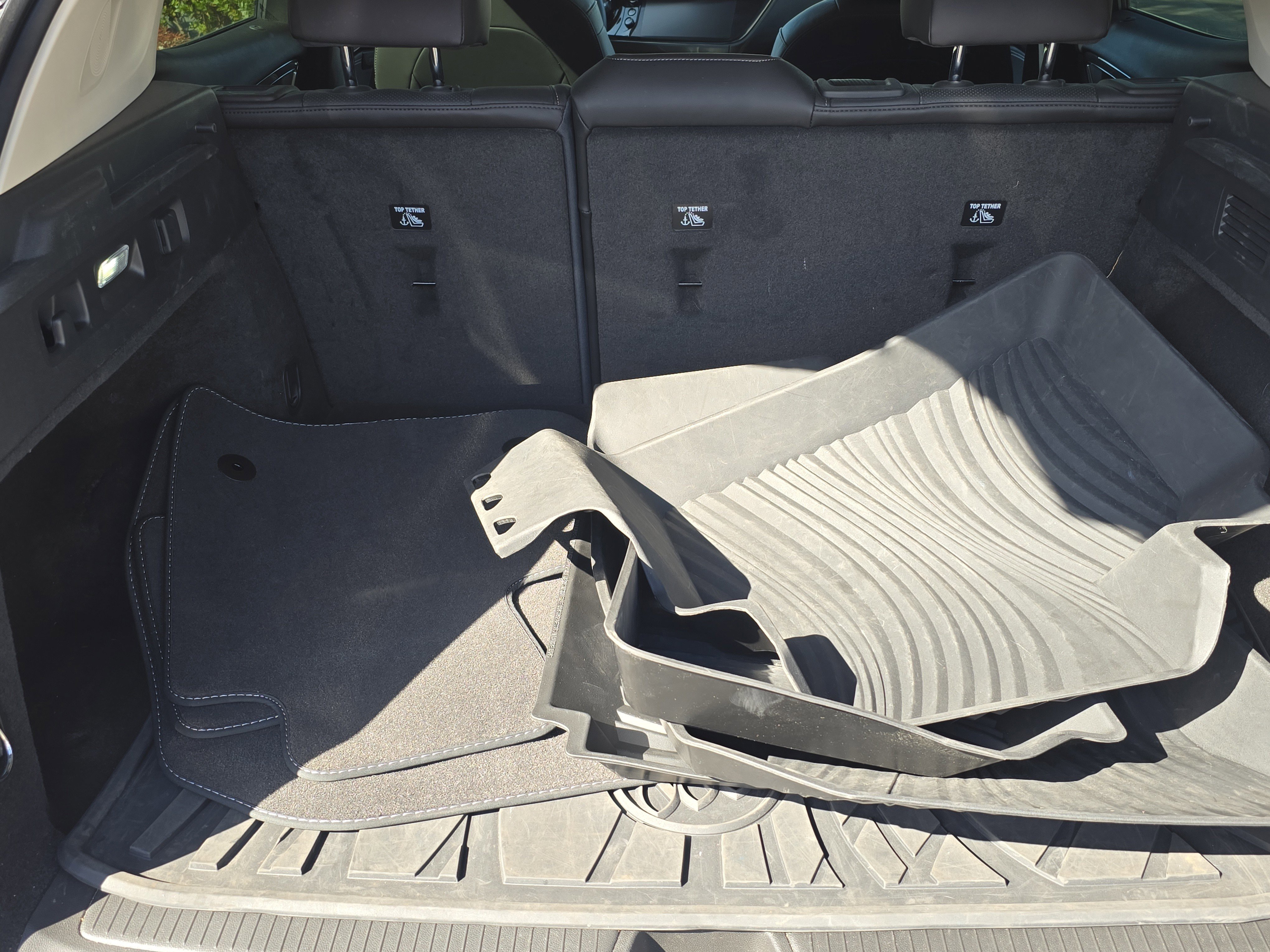 Used 2023 Buick Envision Essence image 7