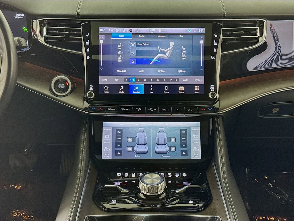 Used 2022 Jeep Grand Wagoneer Series II w/ Convenience Group III image 16