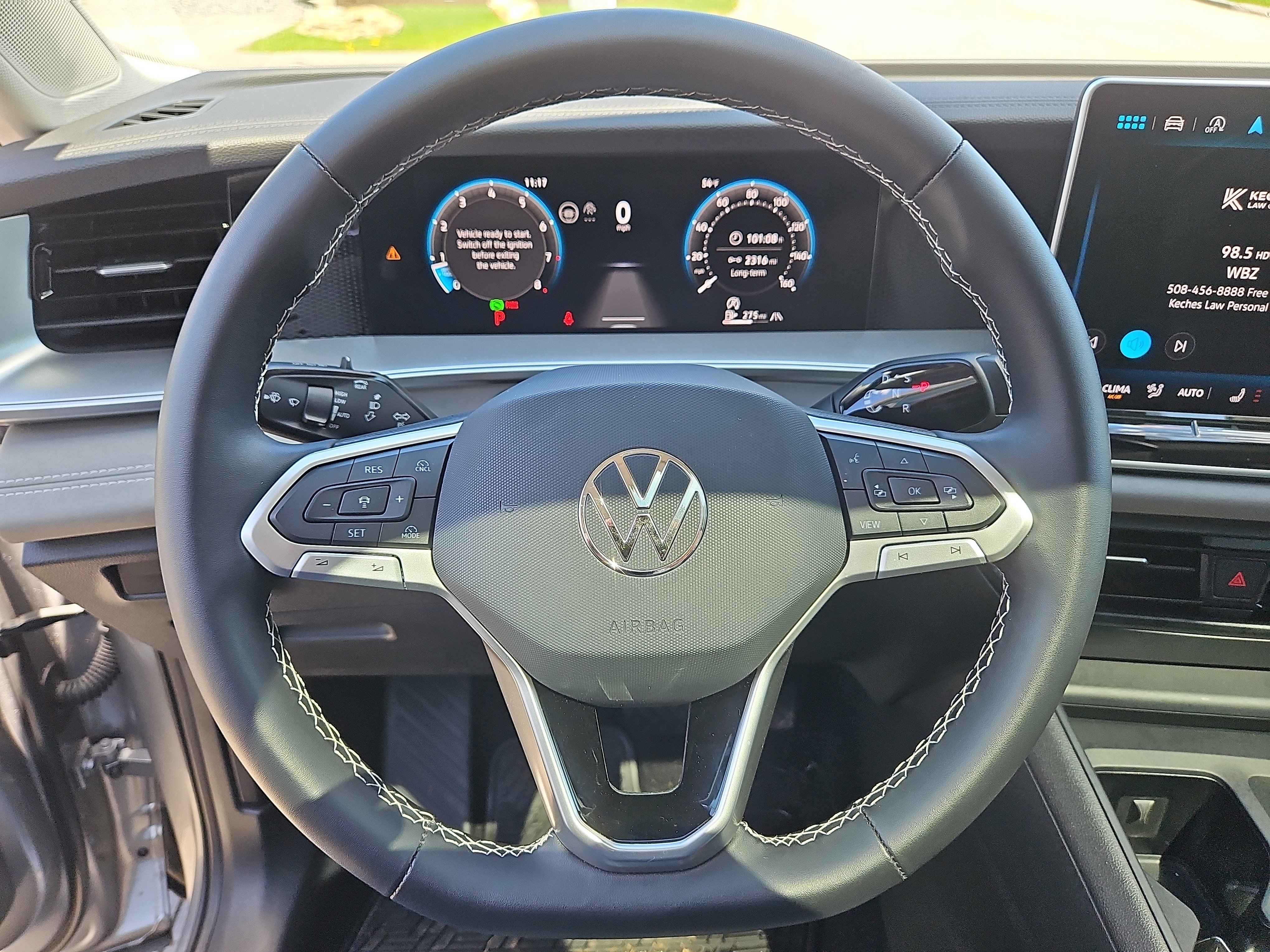 Used 2025 Volkswagen Tiguan SE AWD/4WD image 20