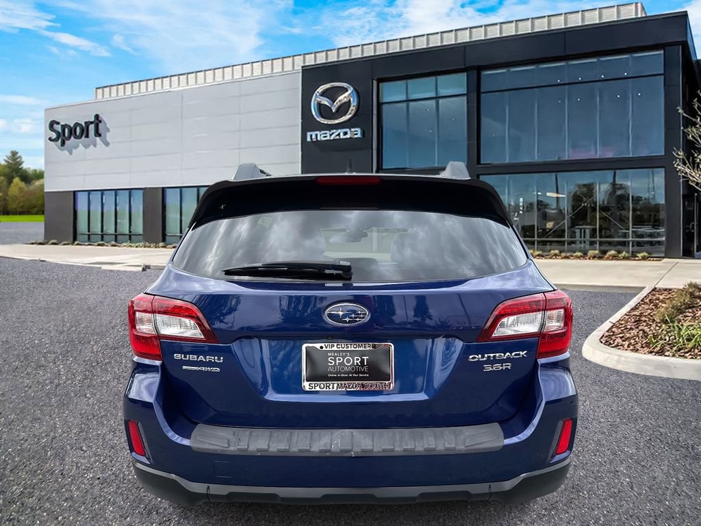 Used 2016 Subaru Outback 3.6R Limited image 4