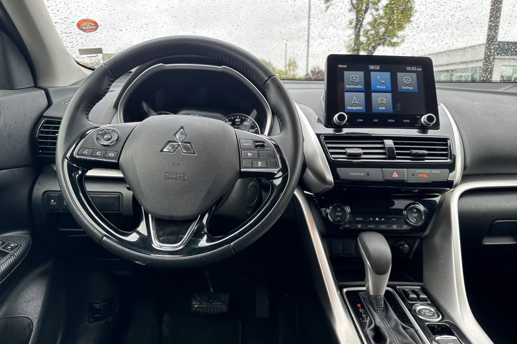 Used 2025 Mitsubishi Eclipse Cross SE AWD/4WD image 14