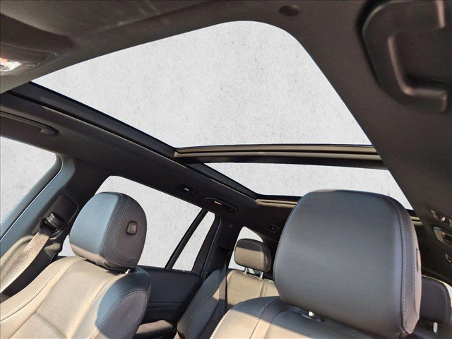 Used 2022 Mercedes-Benz GLS 450 4MATIC image 8