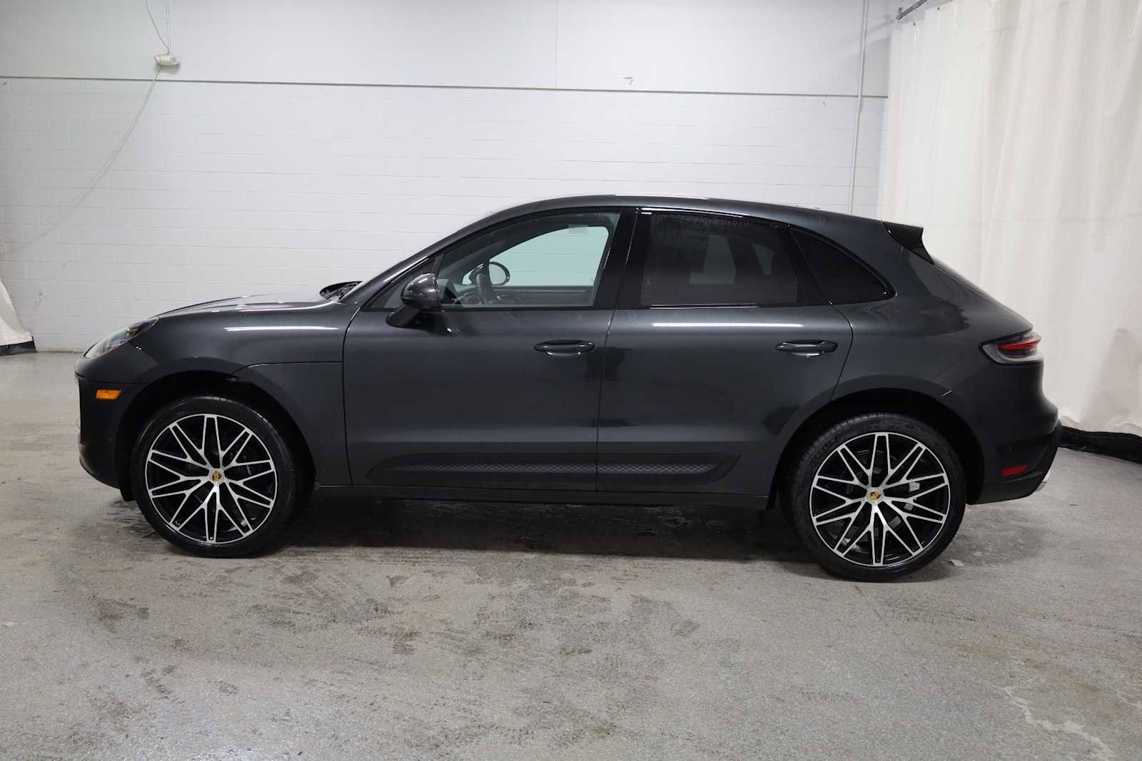 New 2026 Porsche Macan video 2