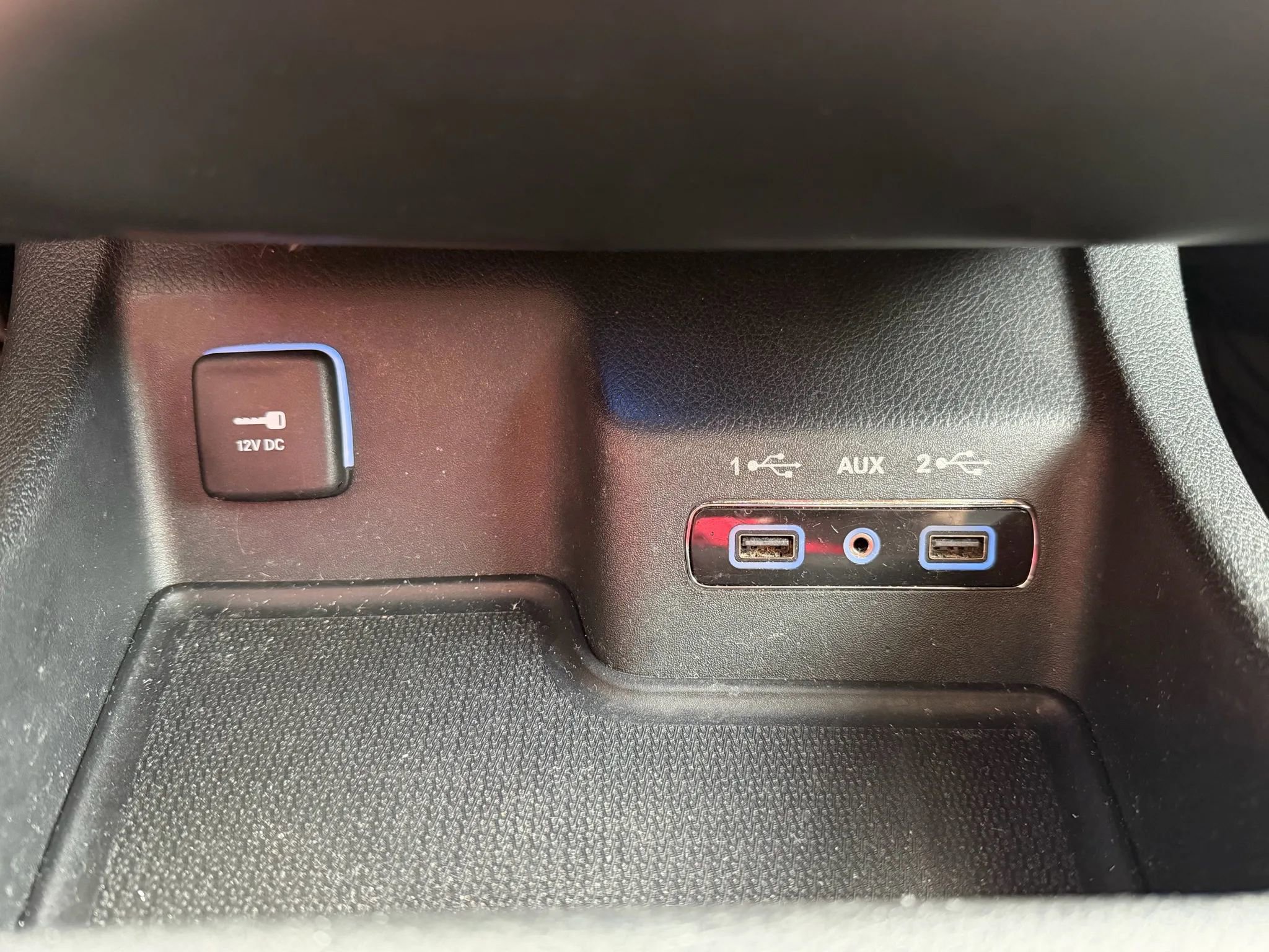 Used 2018 Dodge Durango R/T w/ Technology Group image 36