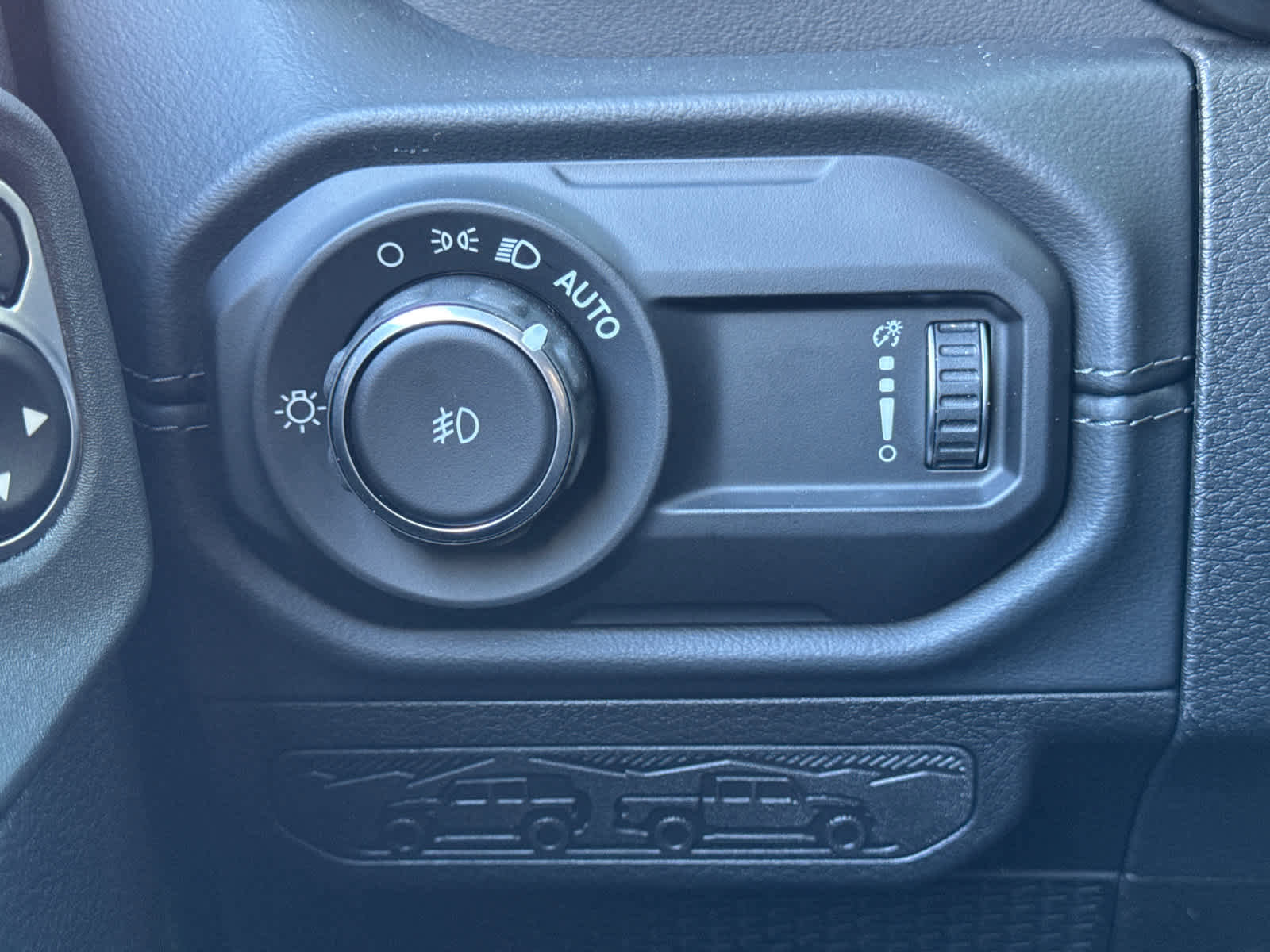 New 2026 Jeep Wrangler Unlimited Sahara AWD/4WD image 22