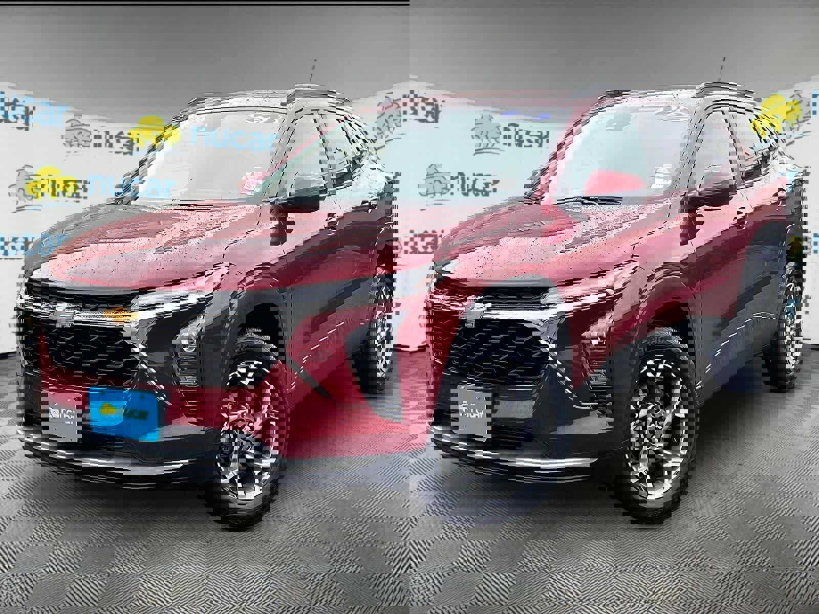 Used 2025 Chevrolet Trax LT w/ LT Convenience Package FWD image 3