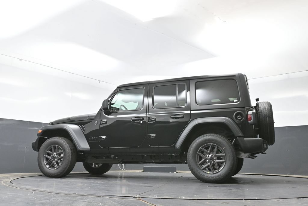 New 2026 Jeep Wrangler Unlimited Sport AWD/4WD image 39