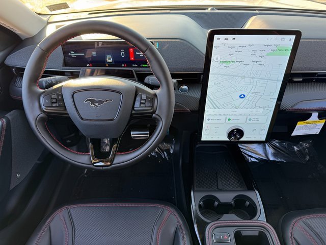 Used 2025 Ford Mustang Mach-E Premium w/ Sport Appearance Package image 4