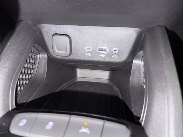 Used 2021 Chevrolet TrailBlazer LT w/ Convenience Package FWD image 33