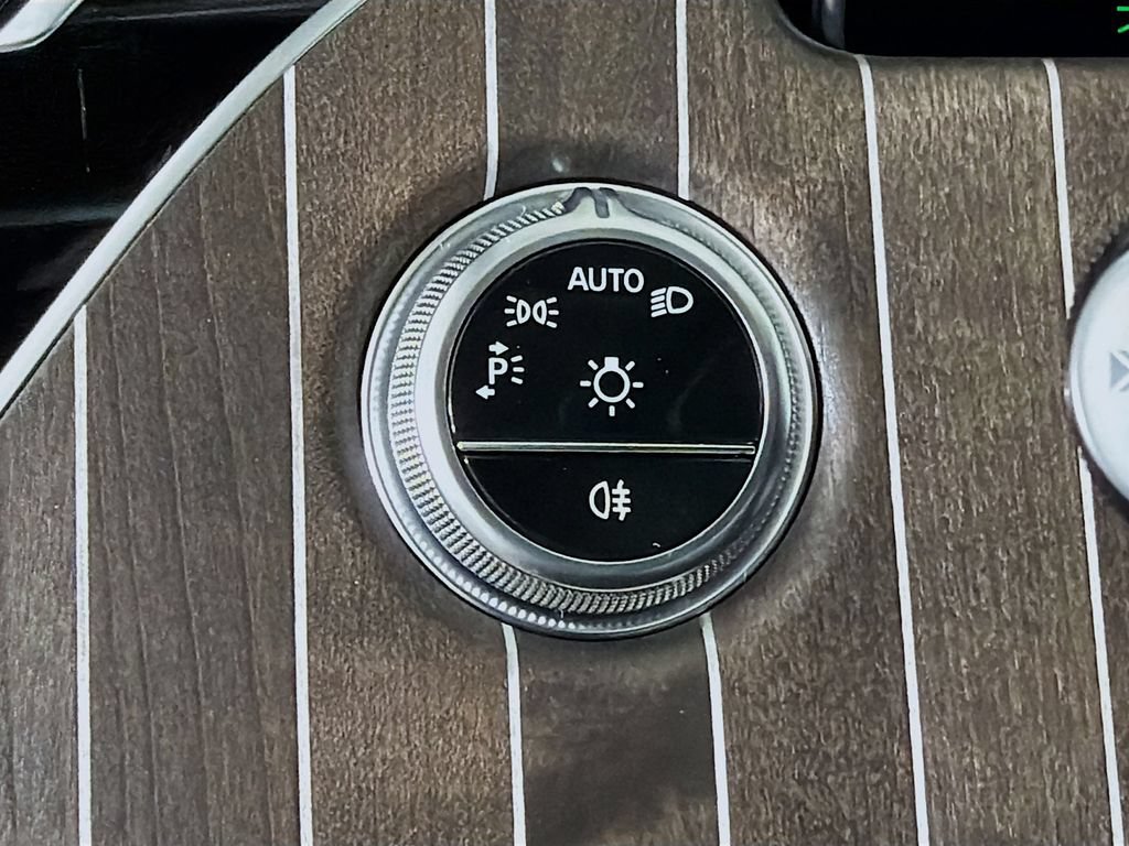 New 2026 Mercedes-Benz E 350 4MATIC Sedan image 11