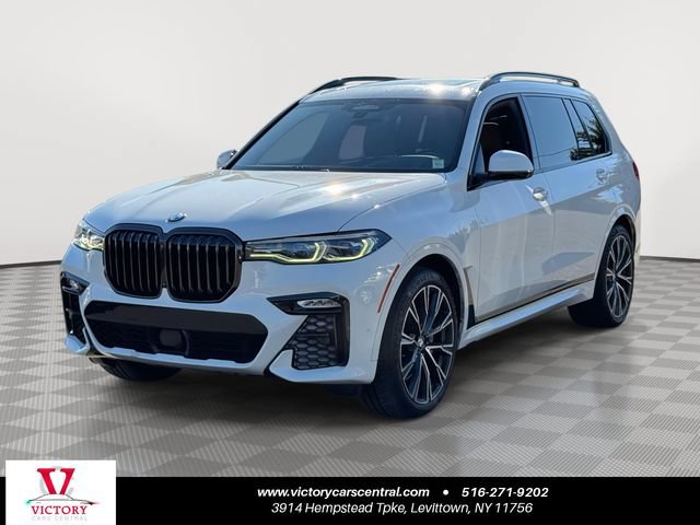 Used 2021 BMW X7 M50i AWD/4WD image 1