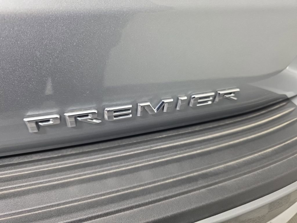 New 2025 Chevrolet Suburban Premier w/ Sun And Tow Package AWD/4WD image 35