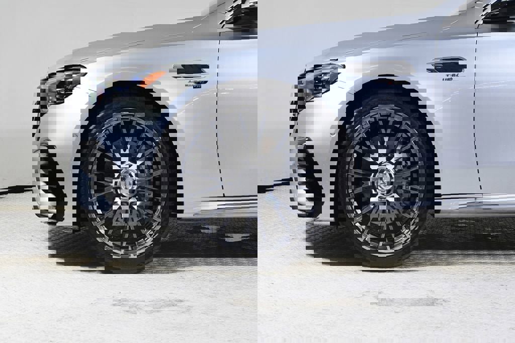 Used 2025 Mercedes-Benz E 53 AMG e 4MATIC Sedan image 31