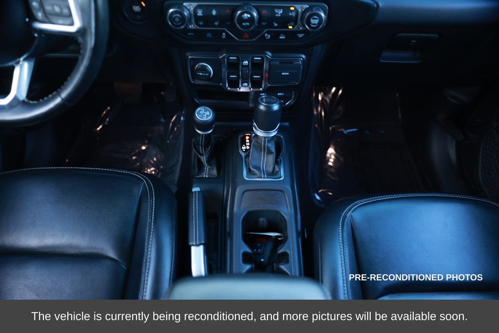 Used 2021 Jeep Wrangler Unlimited Sahara w/ Cold Weather Group image 32