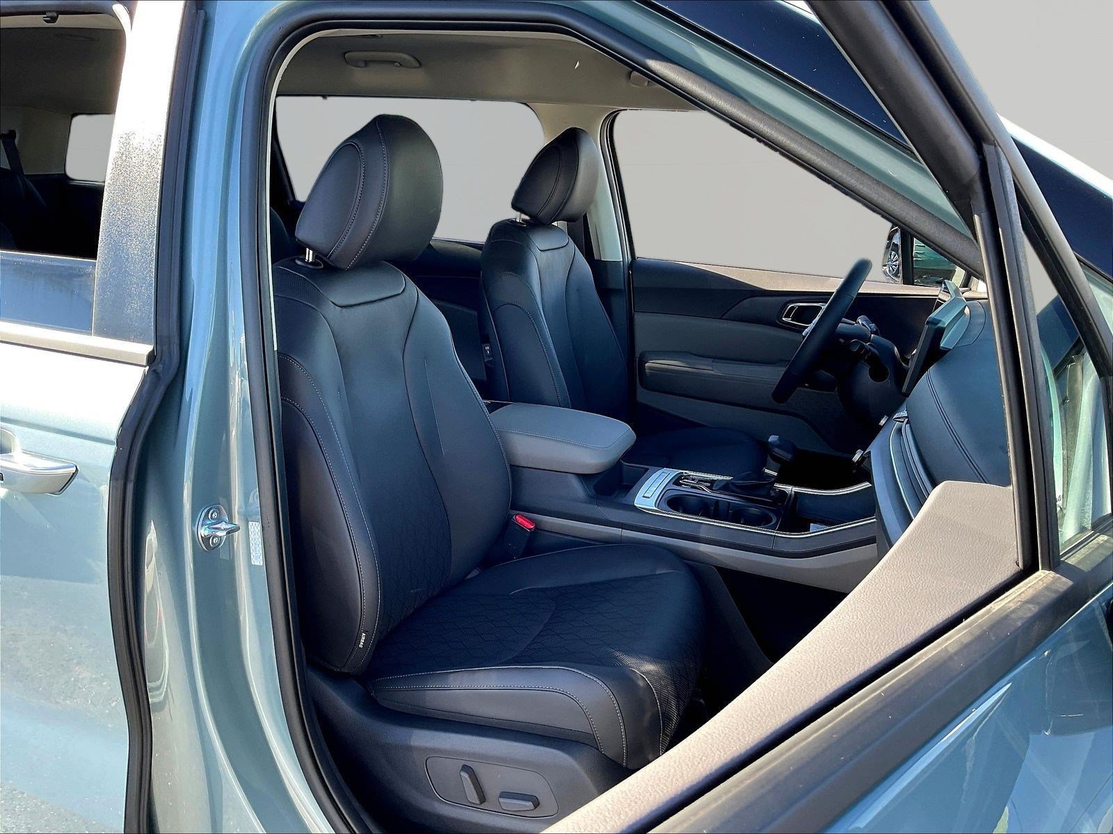 New 2027 Kia Carnival EX FWD image 19