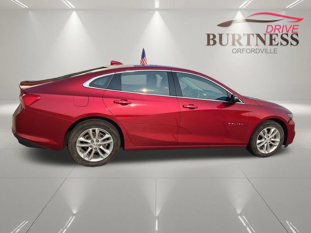 Certified 2017 Chevrolet Malibu LT w/ Leather Package FWD image 9