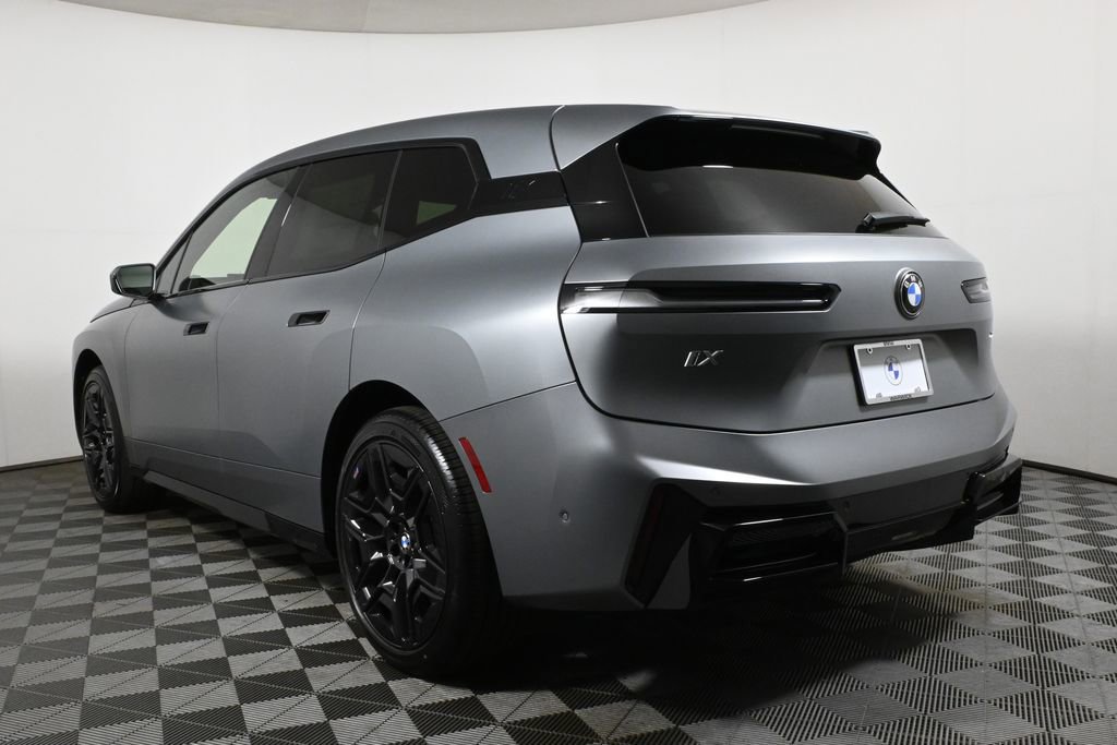 Used 2026 BMW iX xDrive45 w/ M Sport Package image 4