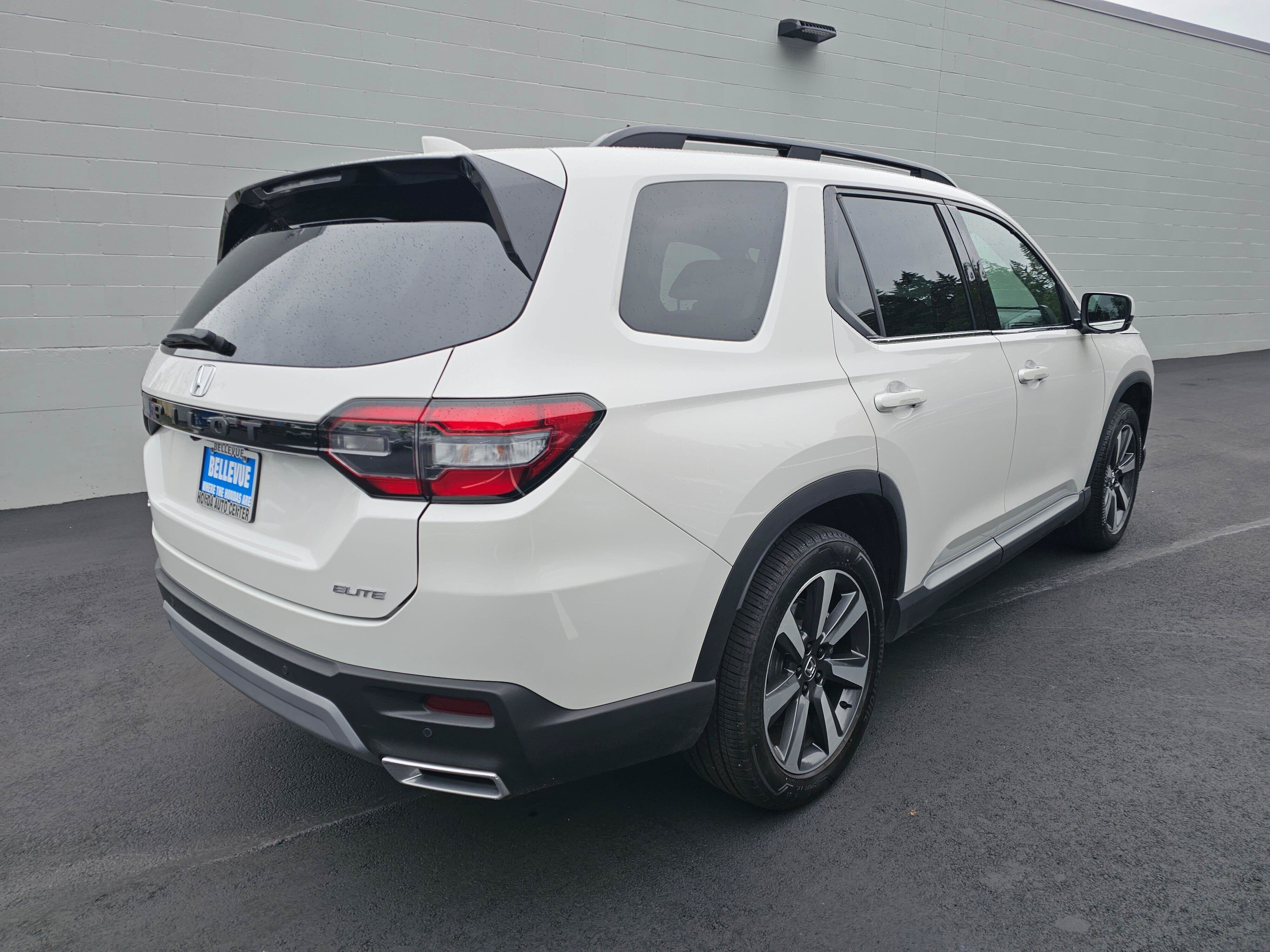 Certified 2023 Honda Pilot Elite image 7