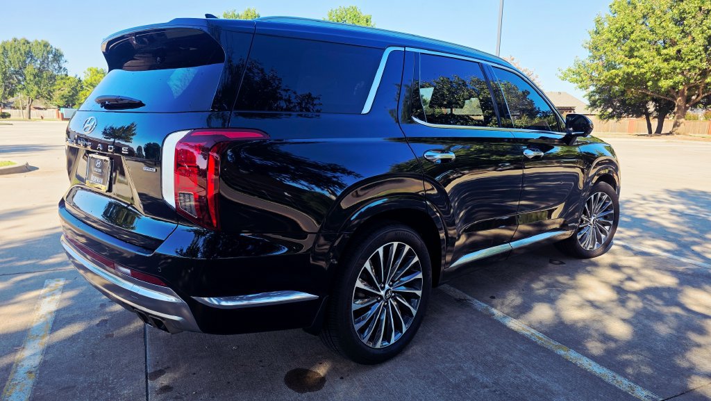 Used 2023 Hyundai Palisade Calligraphy AWD/4WD image 16