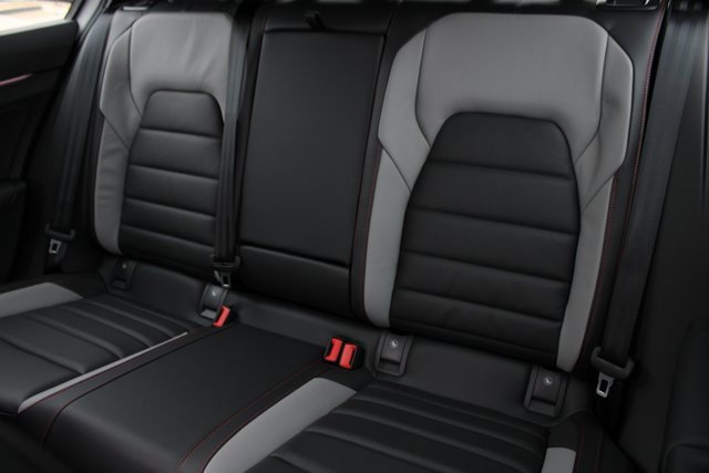 New 2026 Volkswagen GTI SE image 8