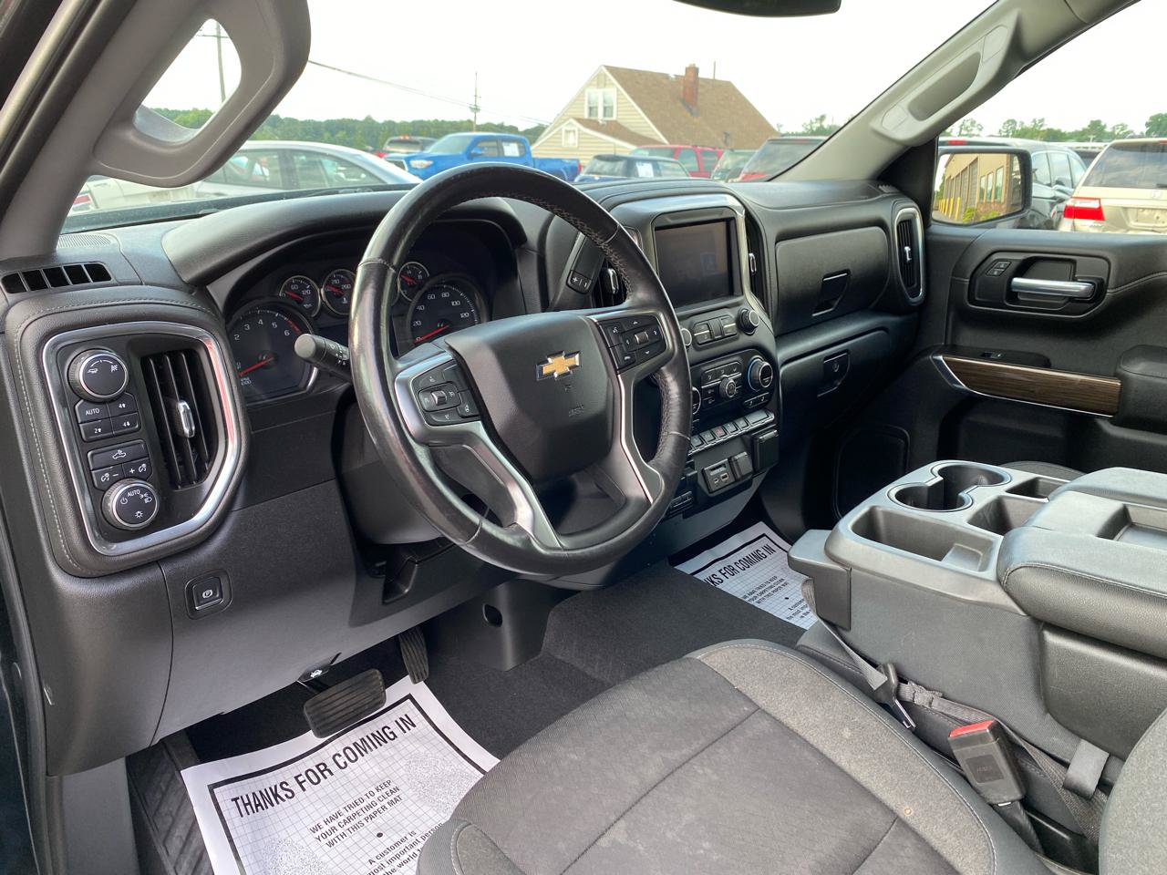 Used 2019 Chevrolet Silverado 1500 LT w/ All-Star Edition AWD/4WD image 5