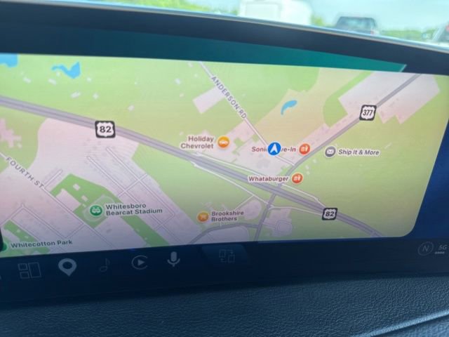 Used 2025 Cadillac XT4 Premium Luxury FWD image 3