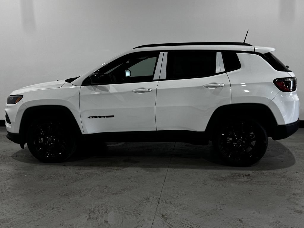 New 2026 Jeep Compass Latitude AWD/4WD image 13