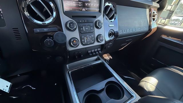 Used 2016 Ford F350 Platinum image 14