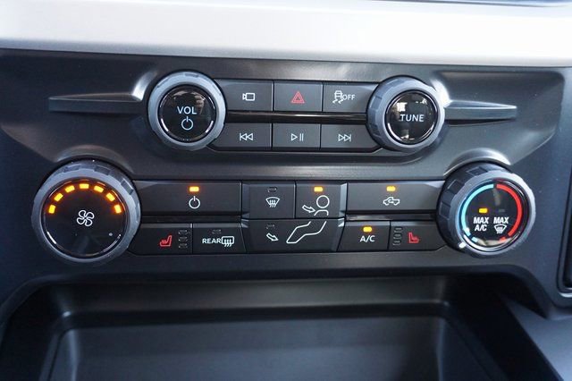 New 2026 Ford F350 XLT w/ XLT Premium Package AWD/4WD image 32