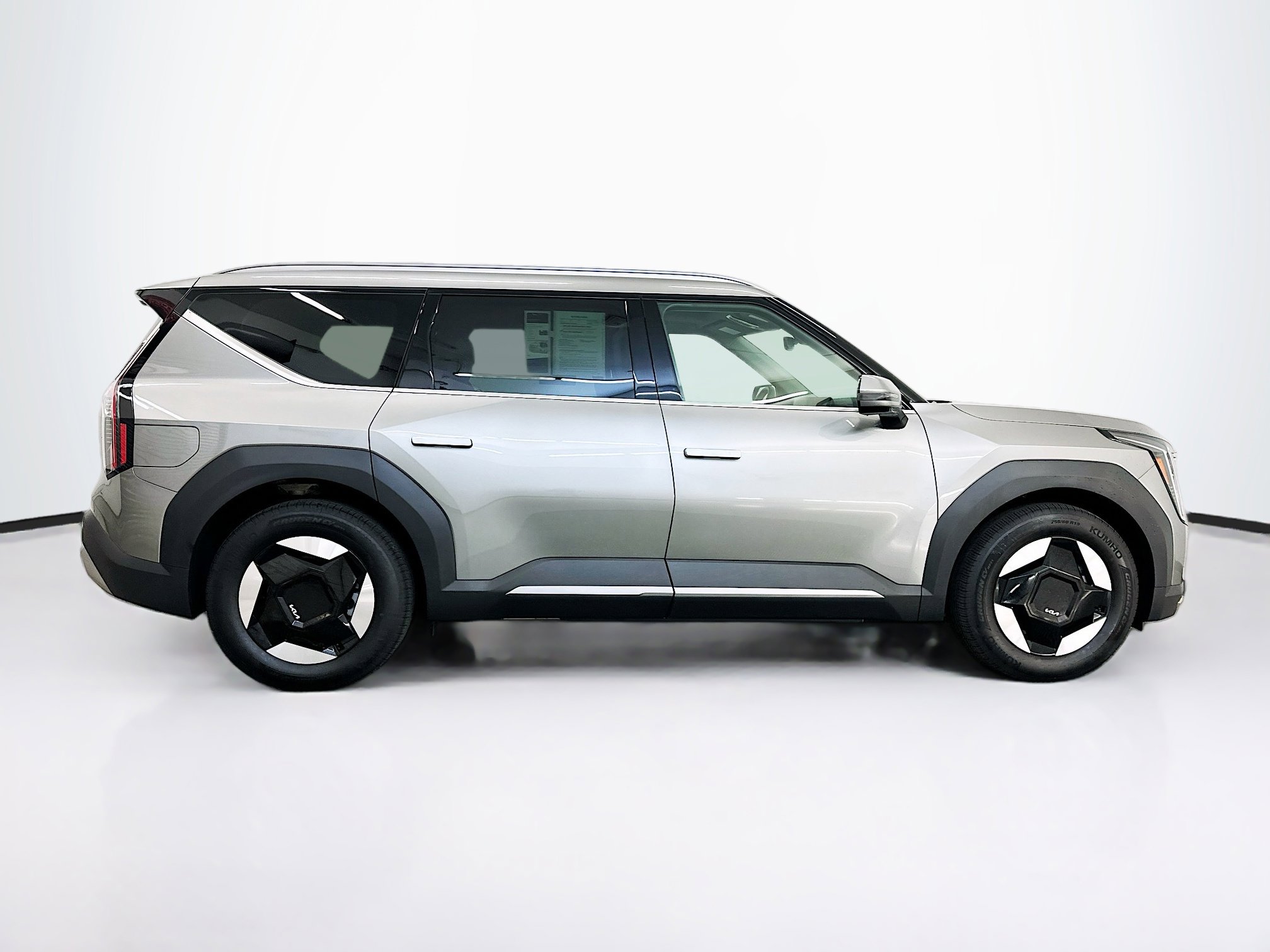 Used 2024 Kia EV9 Wind AWD/4WD image 10