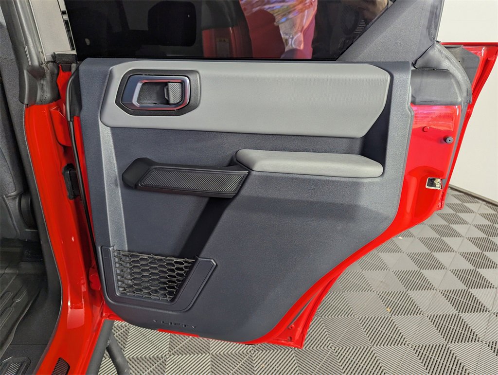 Used 2023 Ford Bronco Big Bend w/ Sasquatch Package image 29