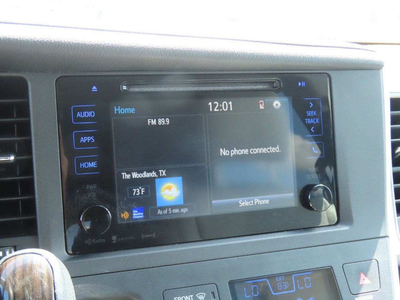 Used 2016 Toyota Sienna XLE FWD image 30