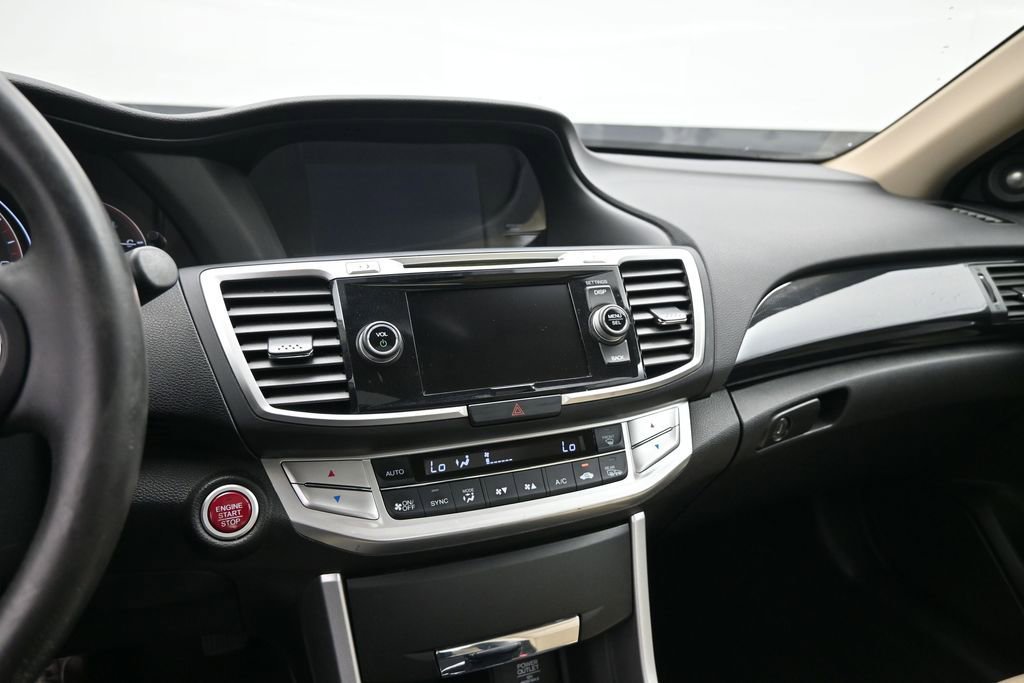Used 2015 Honda Accord EX-L image 11