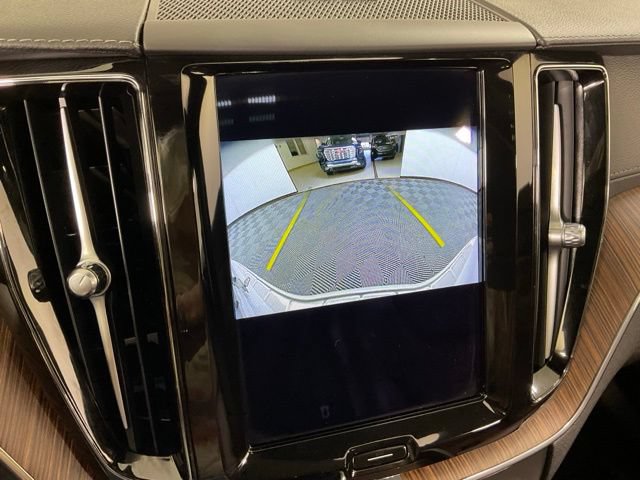 Used 2021 Volvo XC60 T5 Inscription w/ Advanced Package AWD/4WD image 11