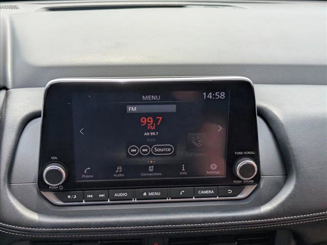 Used 2024 Nissan Rogue S image 13