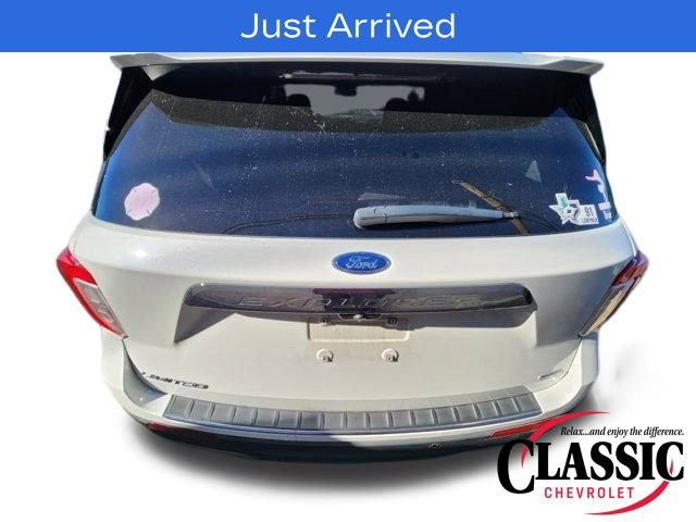 Used 2021 Ford Explorer Limited w/ Hybrid Equipment Group 310A image 9